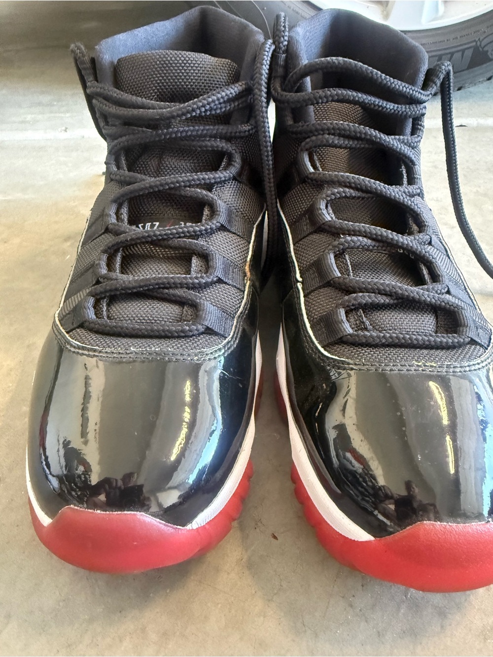 Mens Jordan 11 Bred